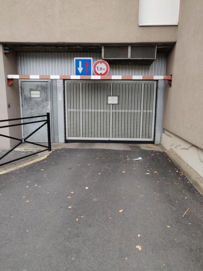 Stay In Evry Courcouronnes Exterior photo