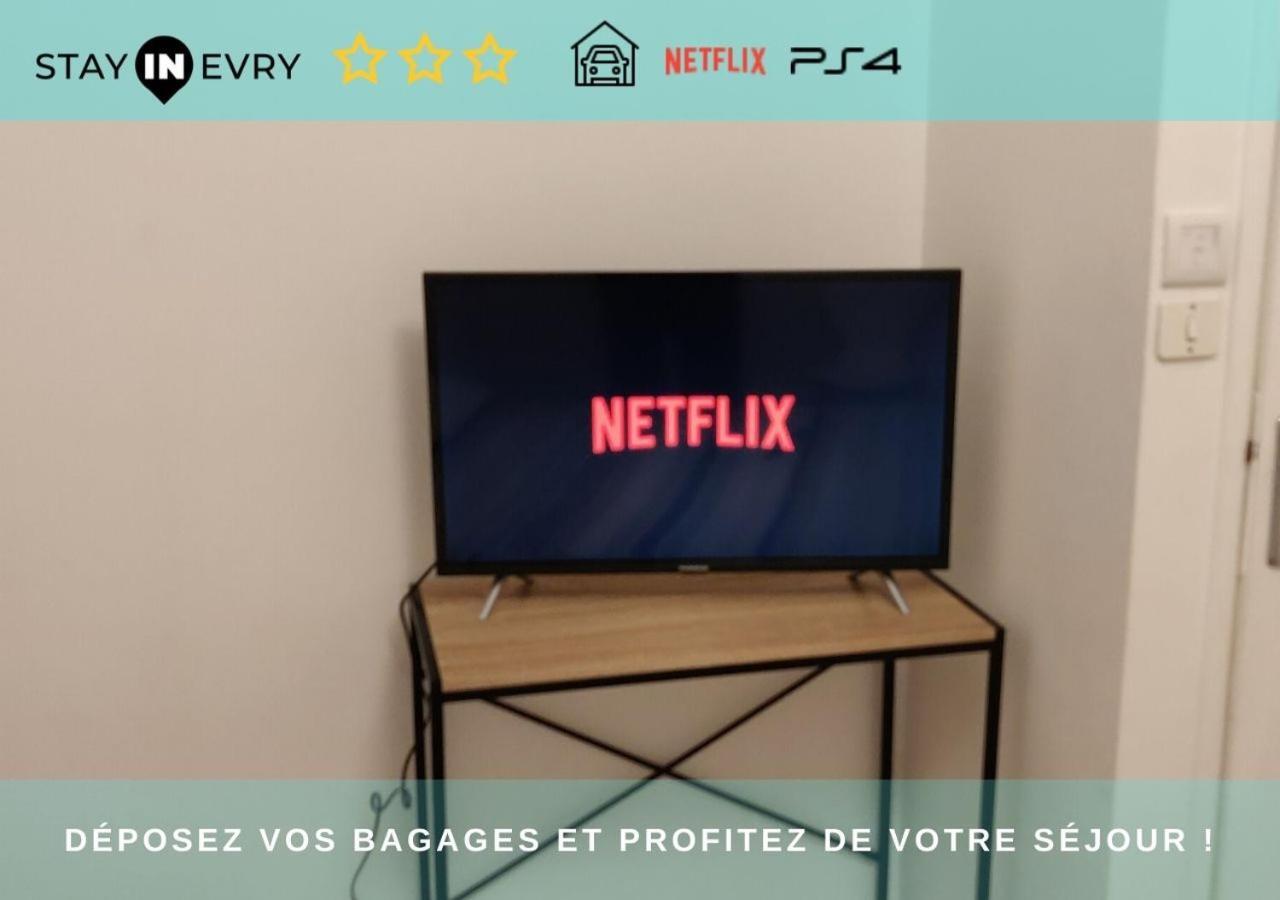 Stay In Evry Courcouronnes Exterior photo
